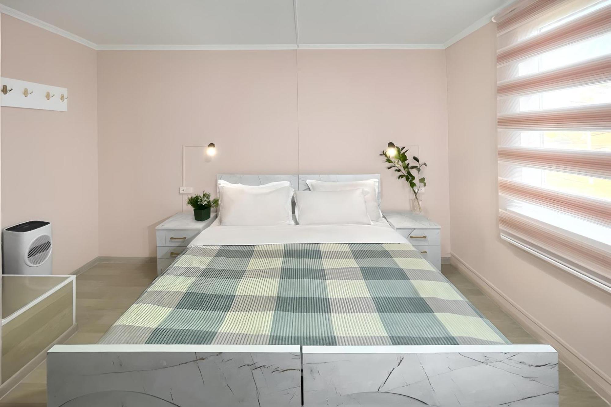 Guesthouse Liliia คาราโคล ภายนอก รูปภาพ