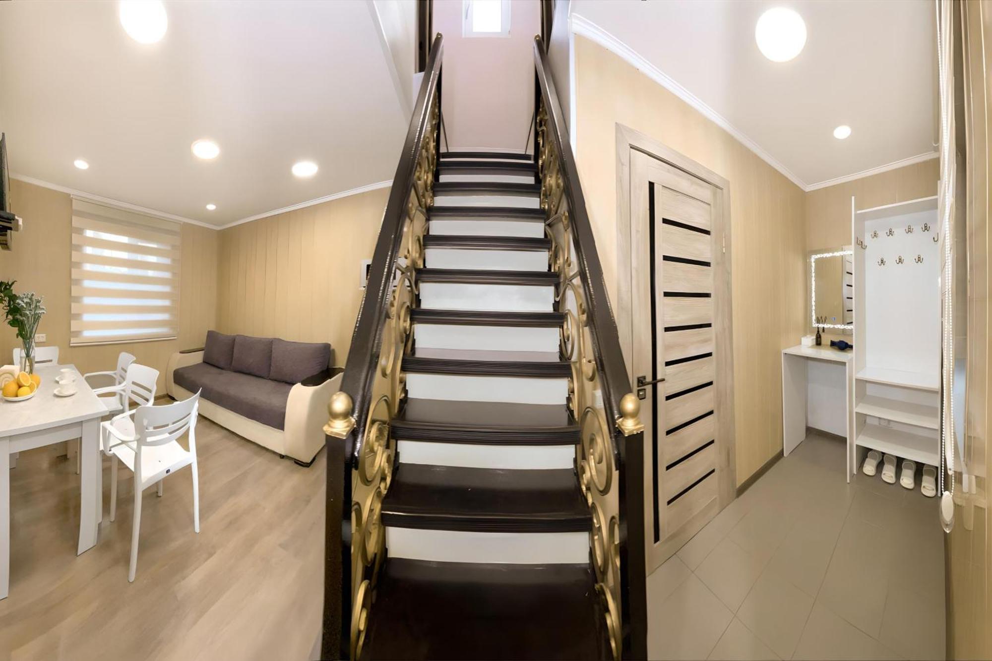 Guesthouse Liliia คาราโคล ภายนอก รูปภาพ
